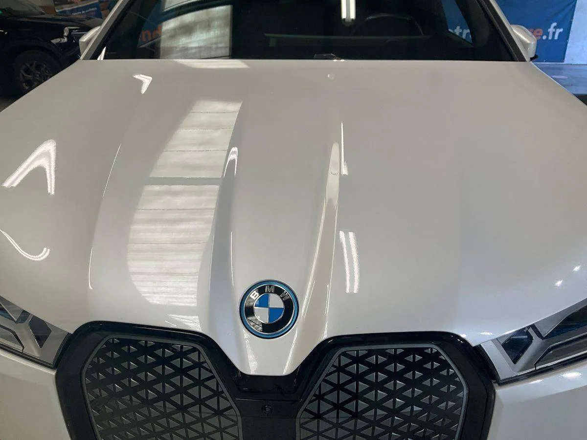 BMW Ix 2022 photo 2