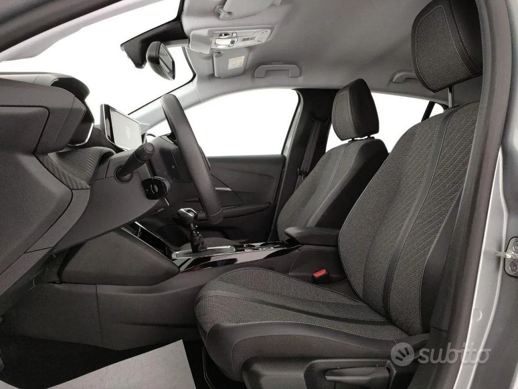 Peugeot 208 2025 photo 5