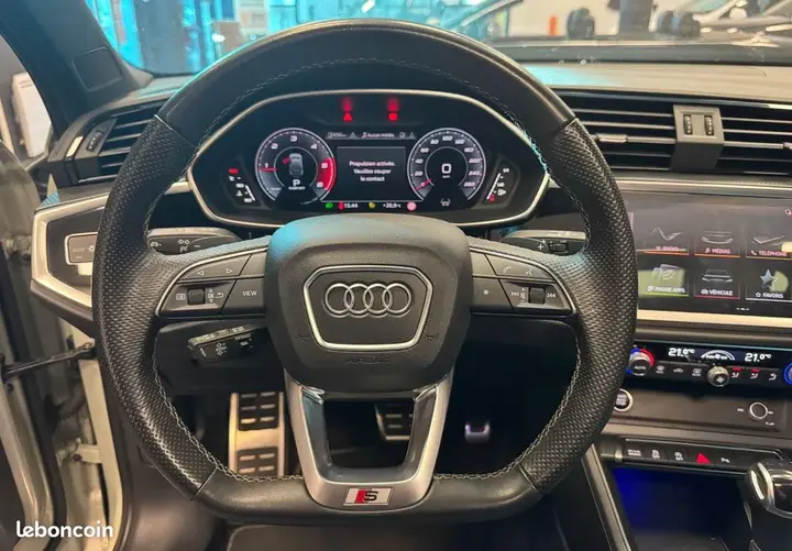 Audi Q3 2022 photo 4