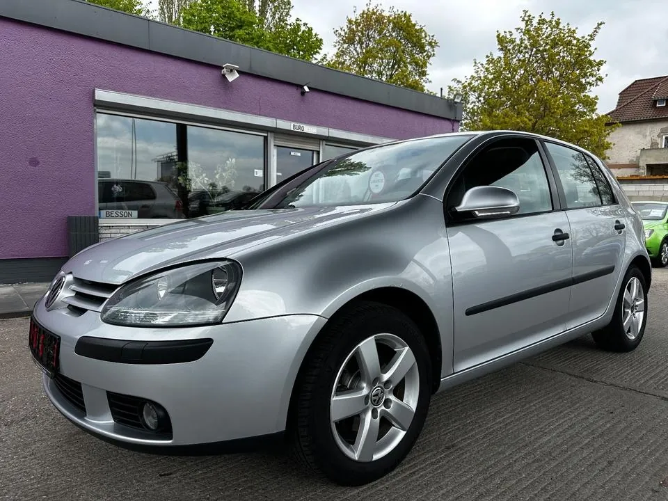 Volkswagen Golf V