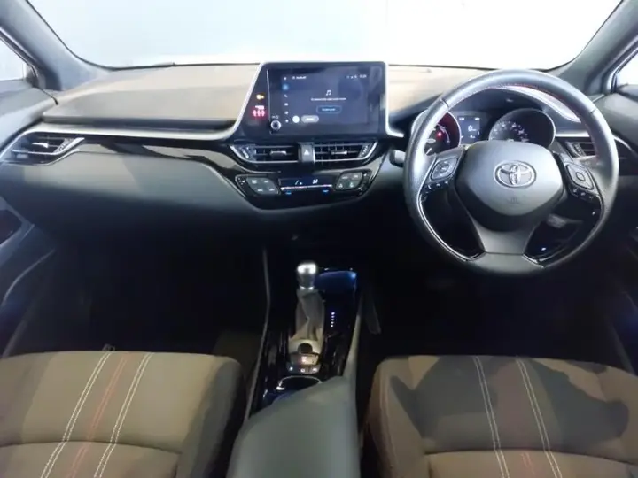 Toyota C-Hr 2023 photo 3