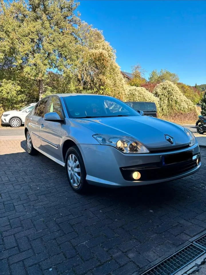 Renault Laguna