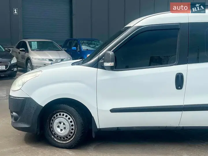 Fiat Doblo 2013 photo 4