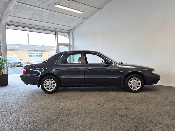 Kia Clarus 1999 photo 3