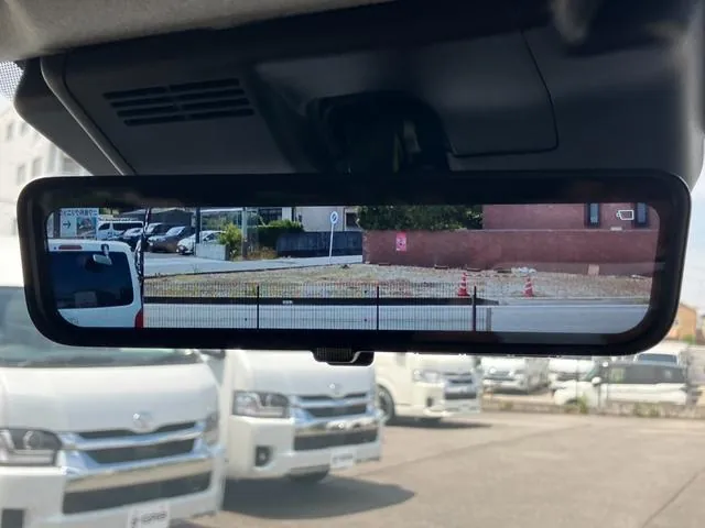 Toyota Hiace Wagon 2026 photo 3