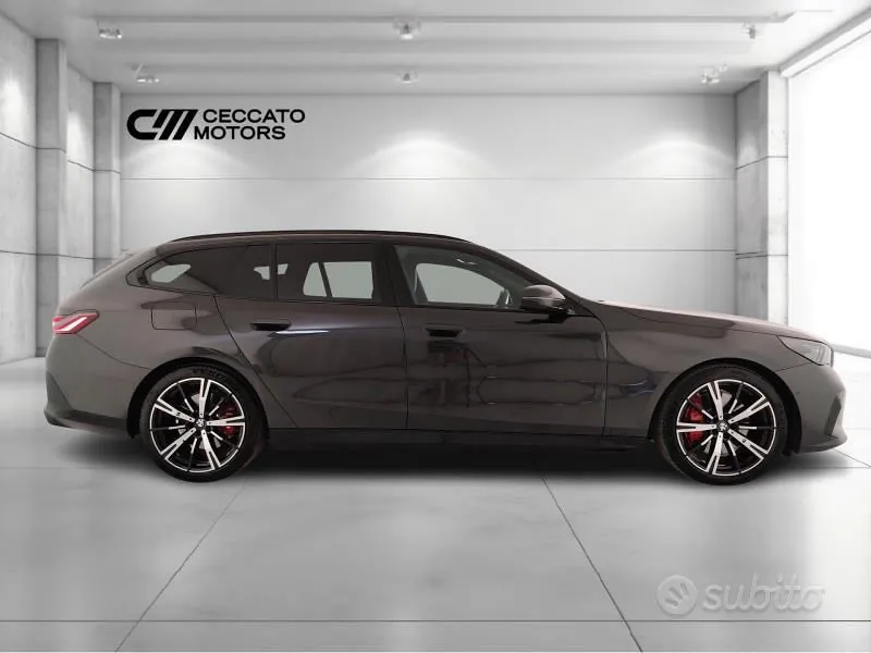 BMW 5 Series 2025 photo 3