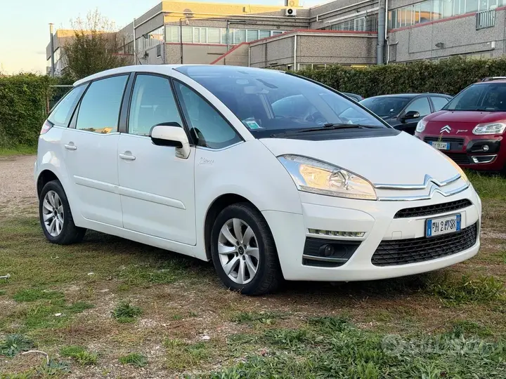 Citroen C4 Picasso 2012 photo 3