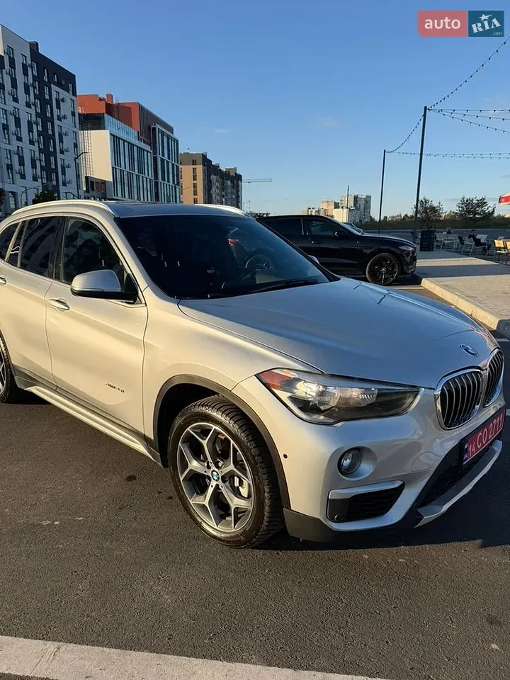 BMW X1