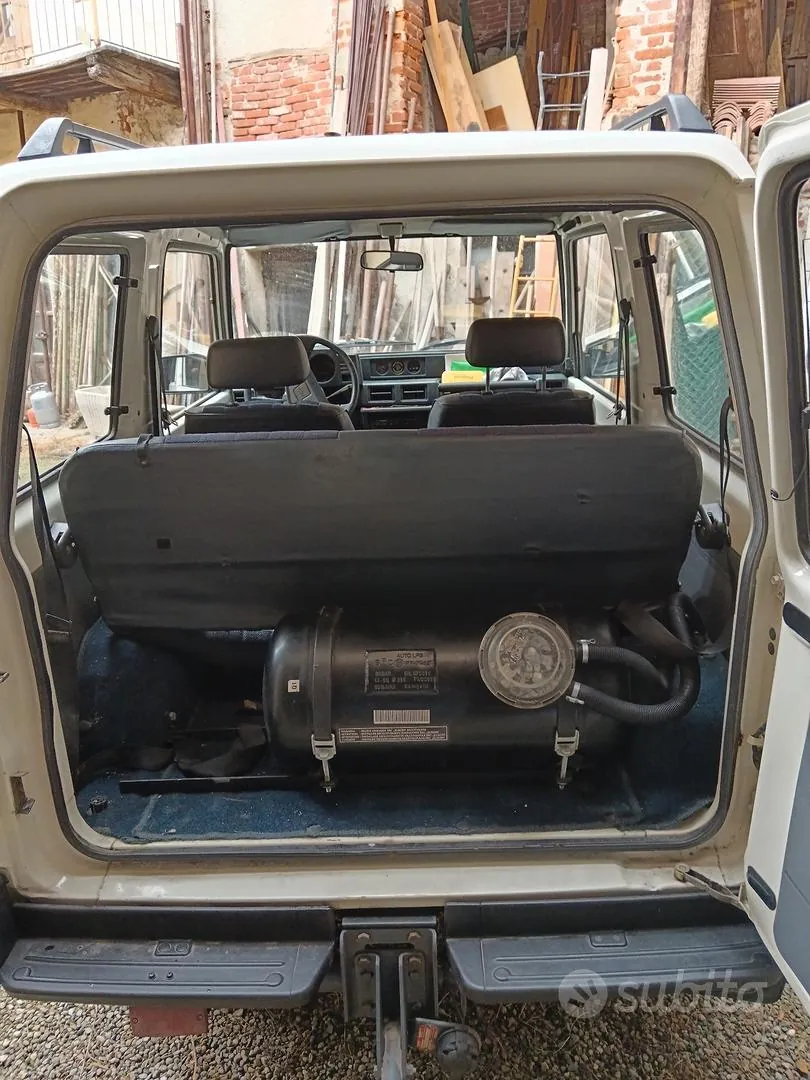 Daihatsu Rocky 1988 photo 5