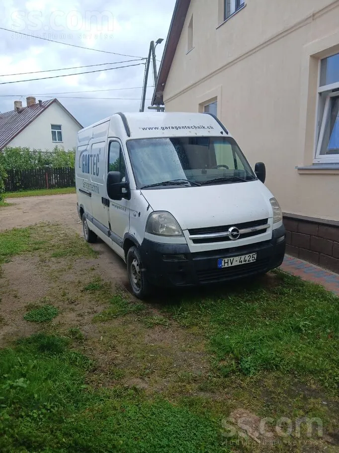 Opel Movano