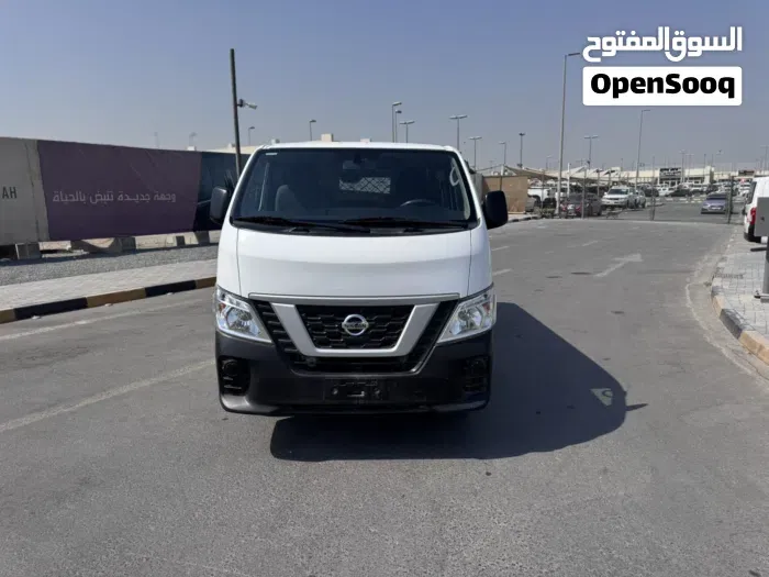 Nissan Urvan 2021 photo 4