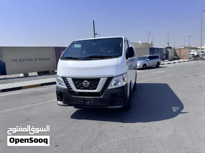 Nissan Urvan 2021 photo 2