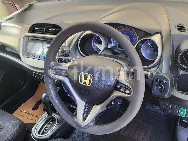 Honda Fit 2012 photo 4