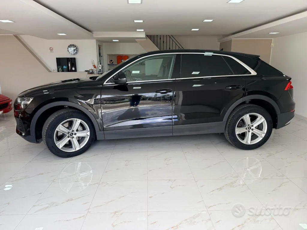 Audi Q8 2021 photo 4