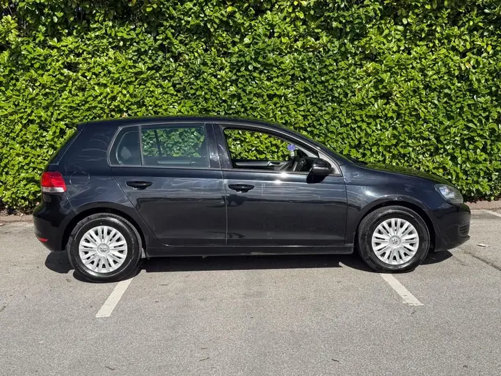 Volkswagen Golf 2011 photo 5