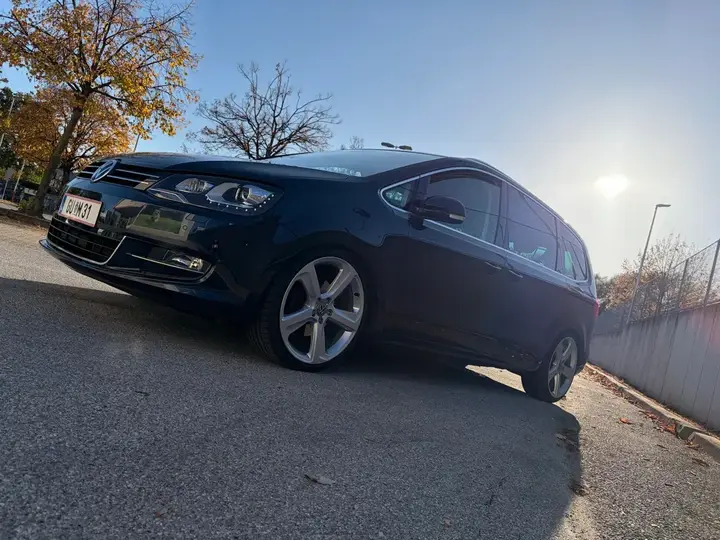 Volkswagen Sharan 2014 photo 2