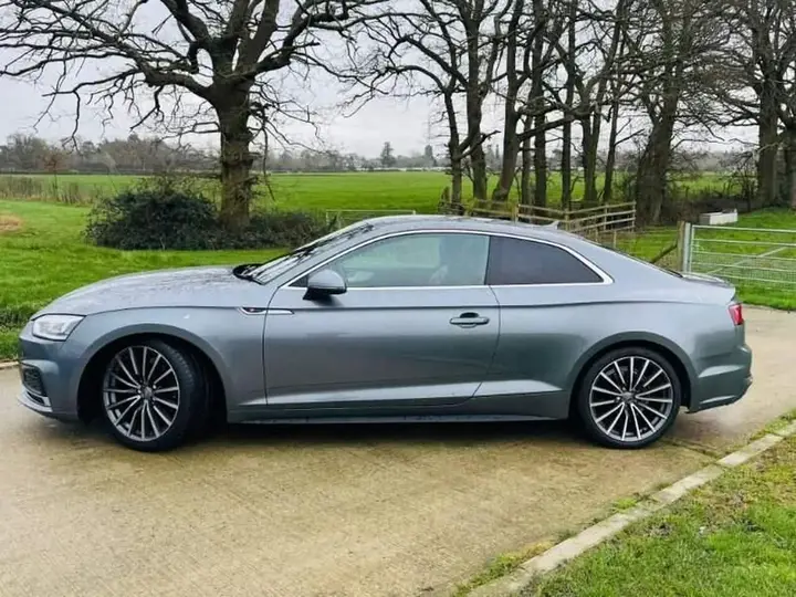 Audi A5 2019 photo 3
