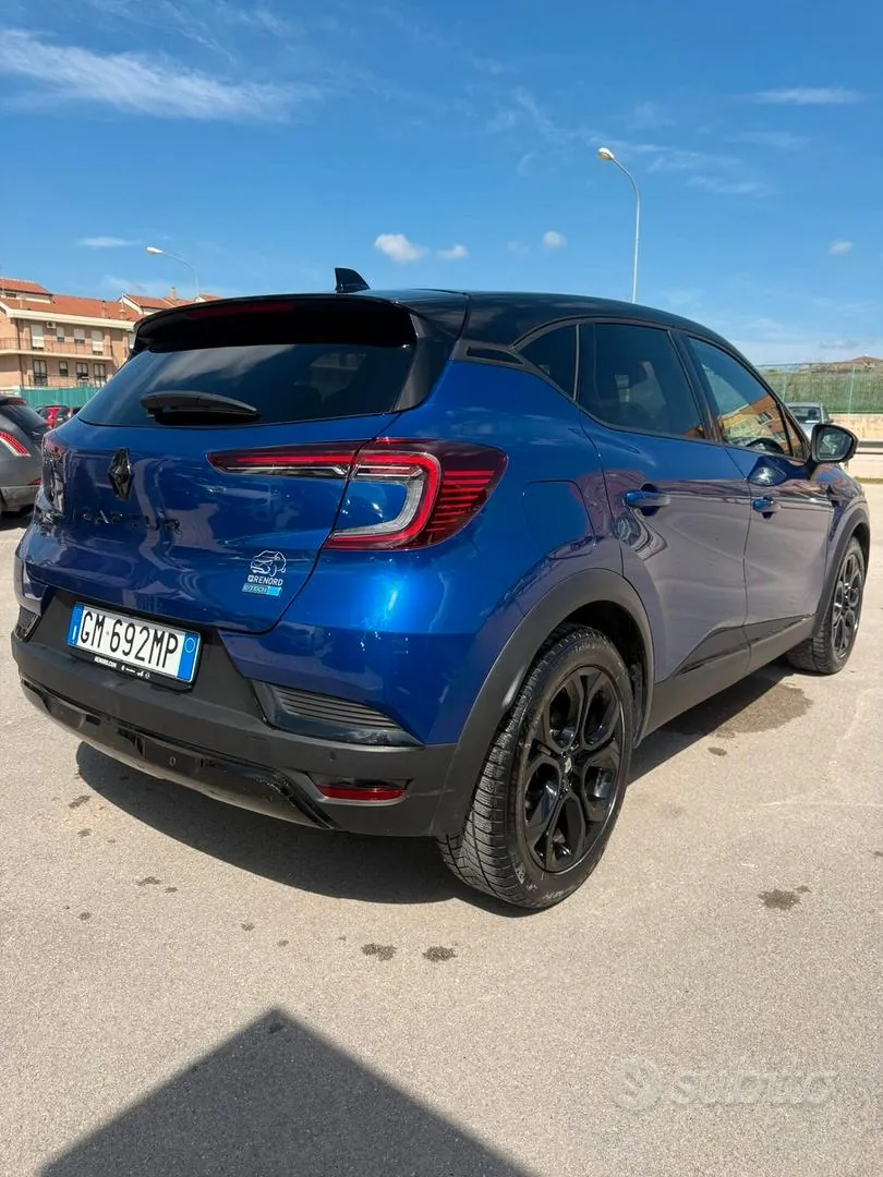Renault Captur 2023 photo 4