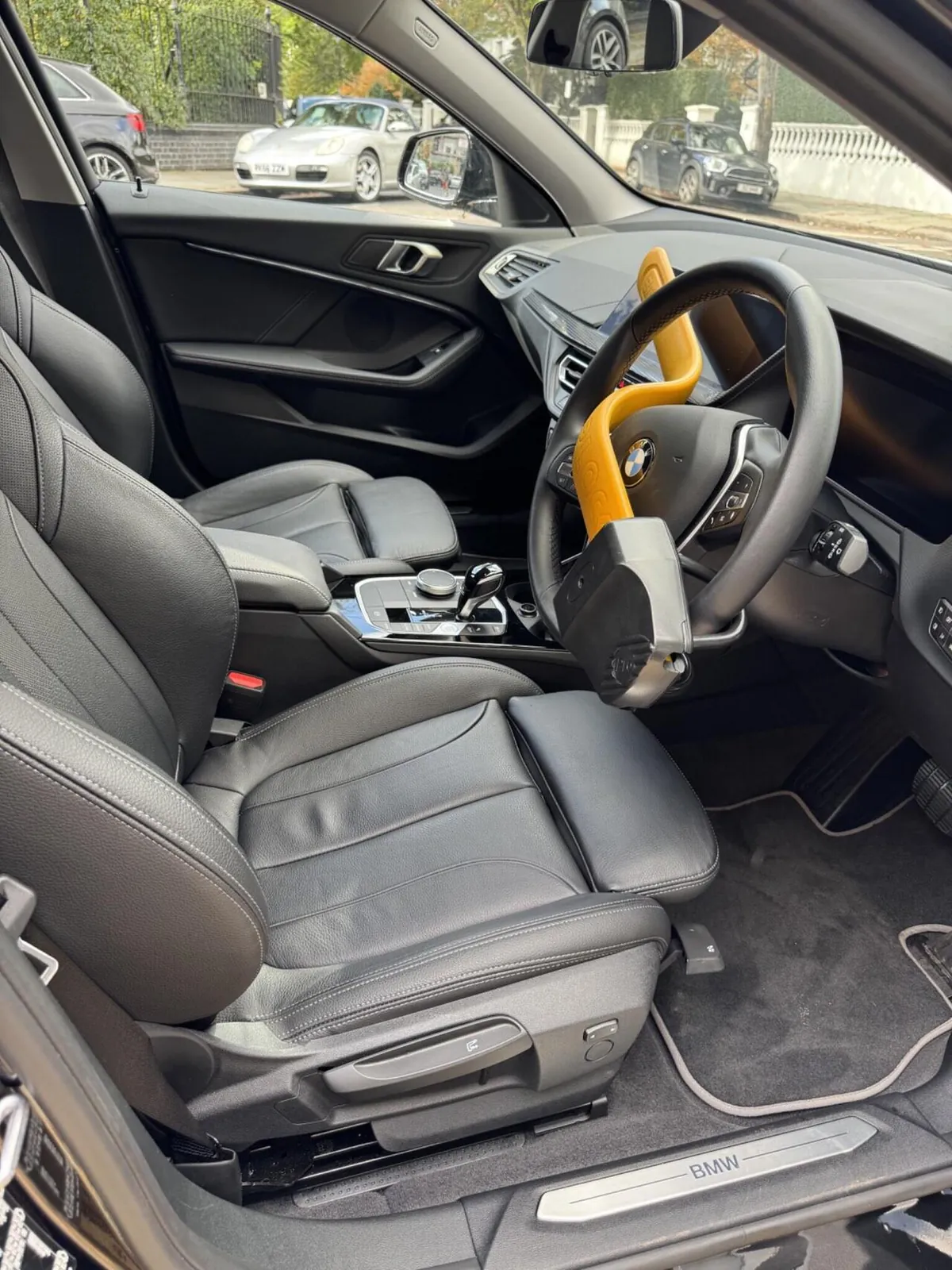 BMW 1 Series 2023 photo 3
