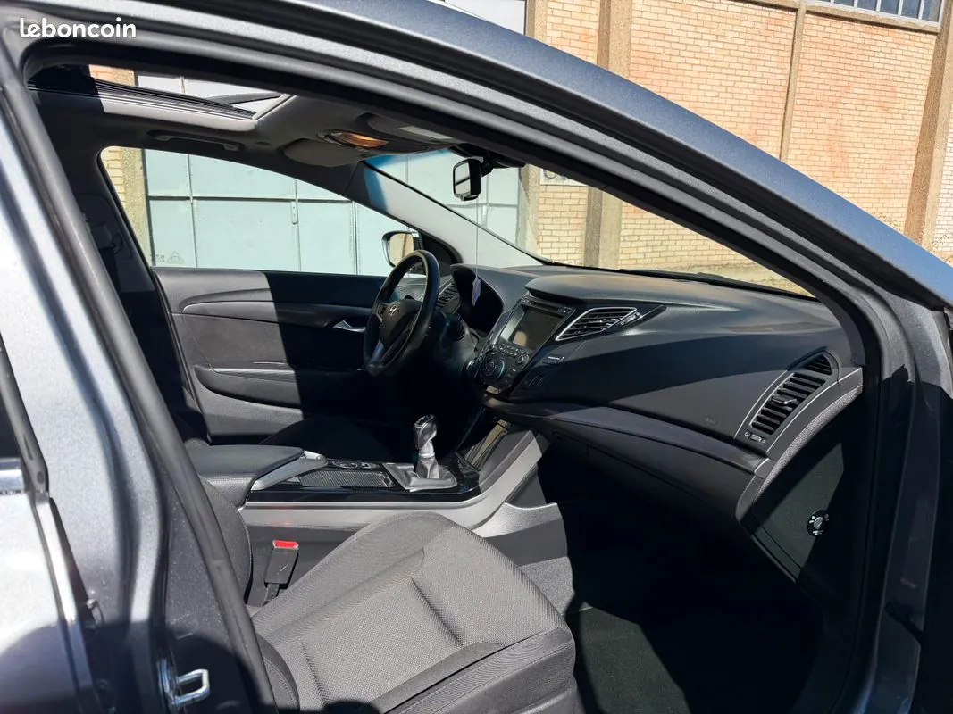 Hyundai I40 2012 photo 4