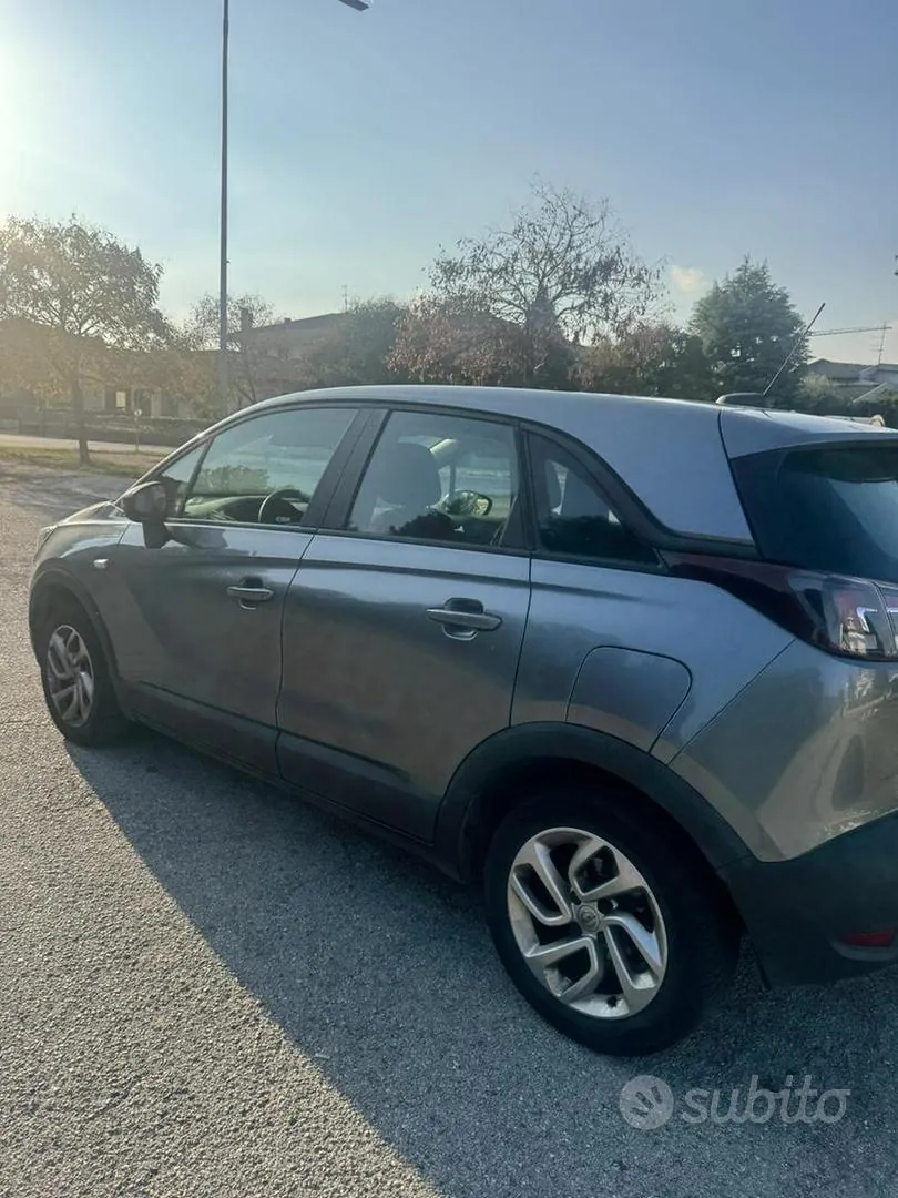 Opel Crossland X 2018 photo 3