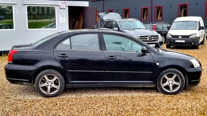 Toyota Avensis 2006 photo 4