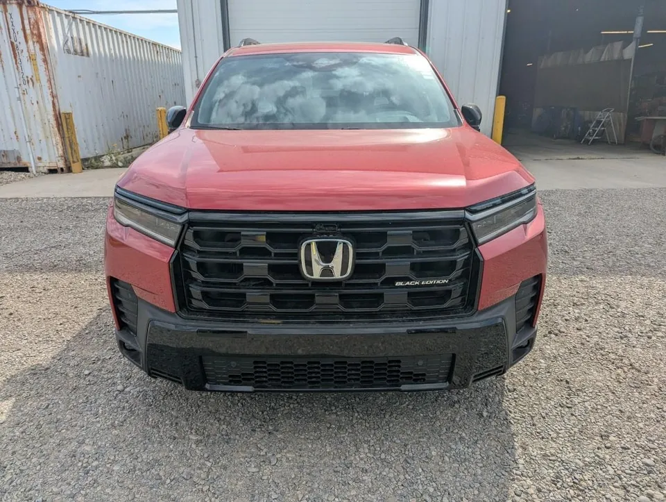 Honda Pilot 2026 photo 2