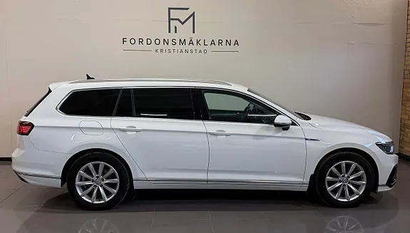 Volkswagen Passat 2020 photo 5