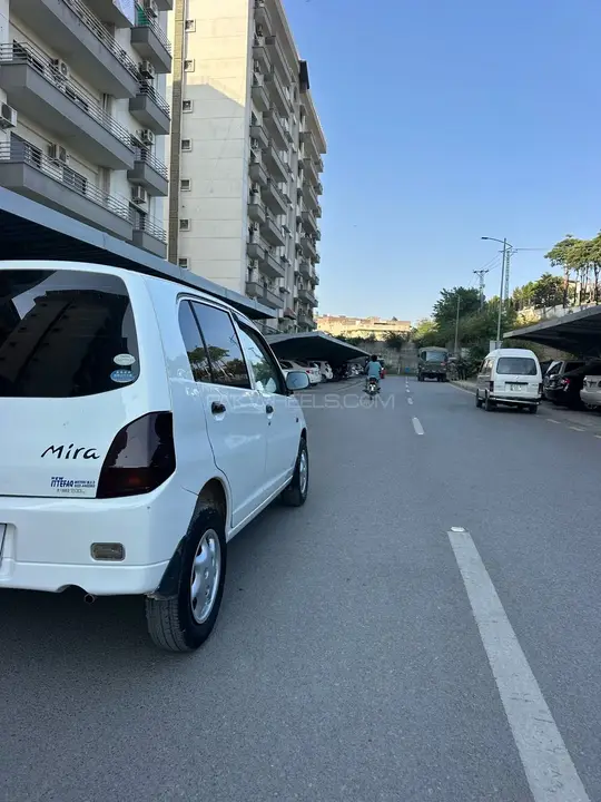 Daihatsu Mira