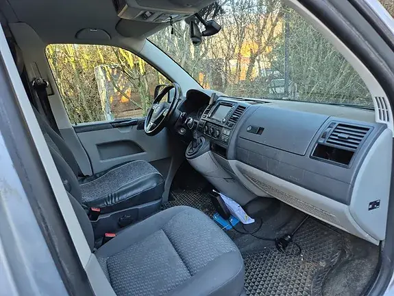 Volkswagen Transporter 2014 photo 2