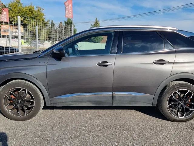 Peugeot 3008 2020 photo 4