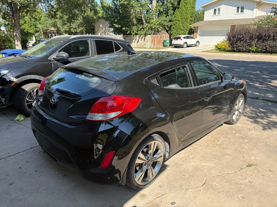 Hyundai Veloster 2016 photo 2