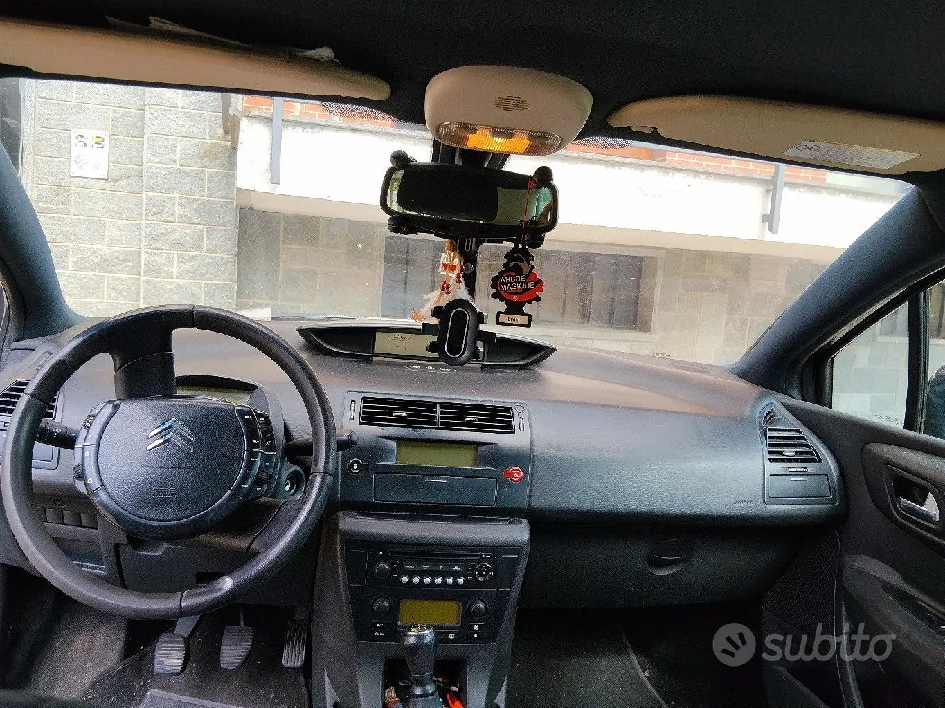 Citroen C4 2005 photo 4