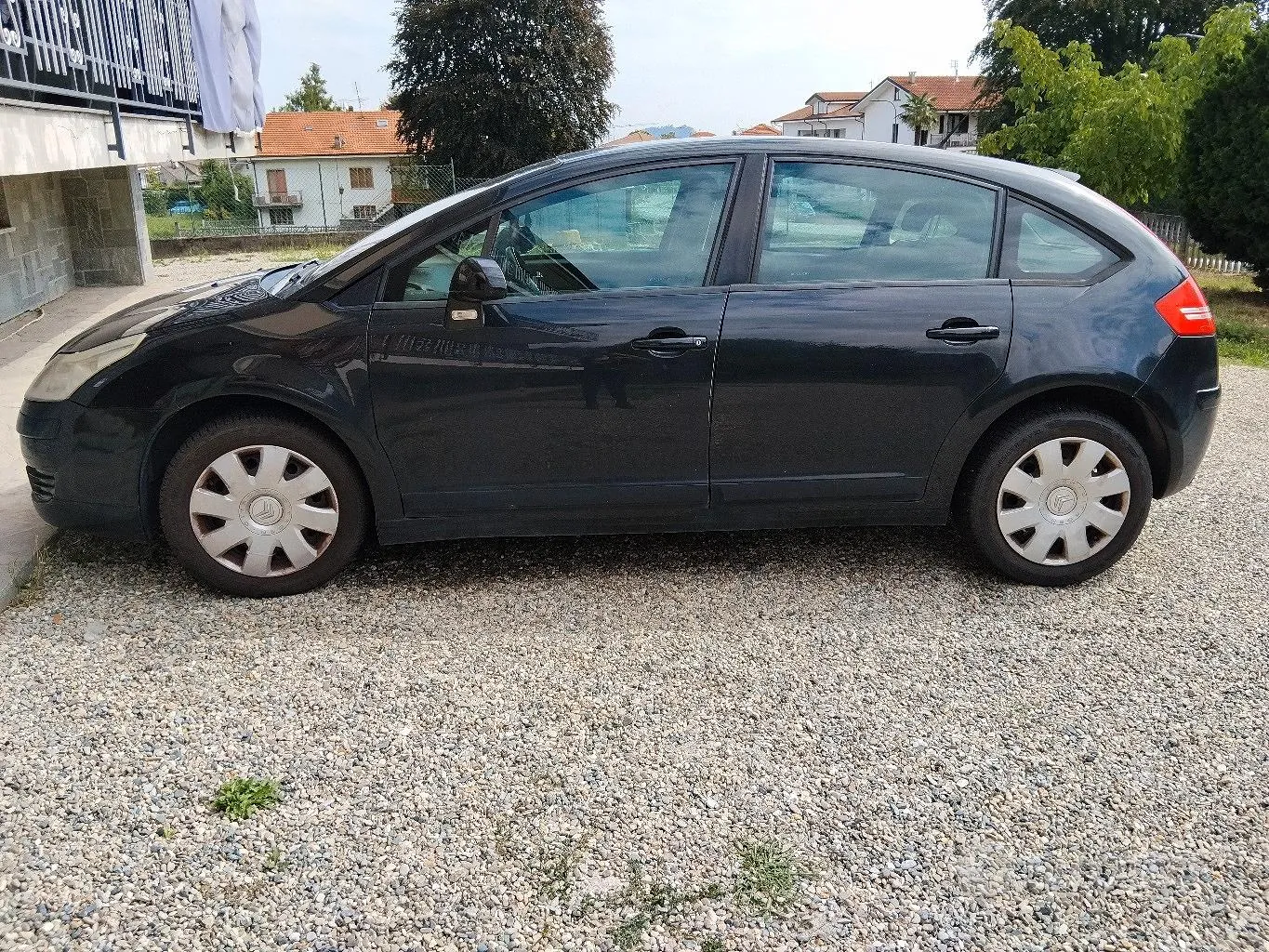 Citroen C4 2005 photo 2