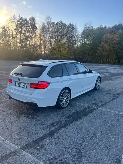 BMW 318D 2016 photo 2