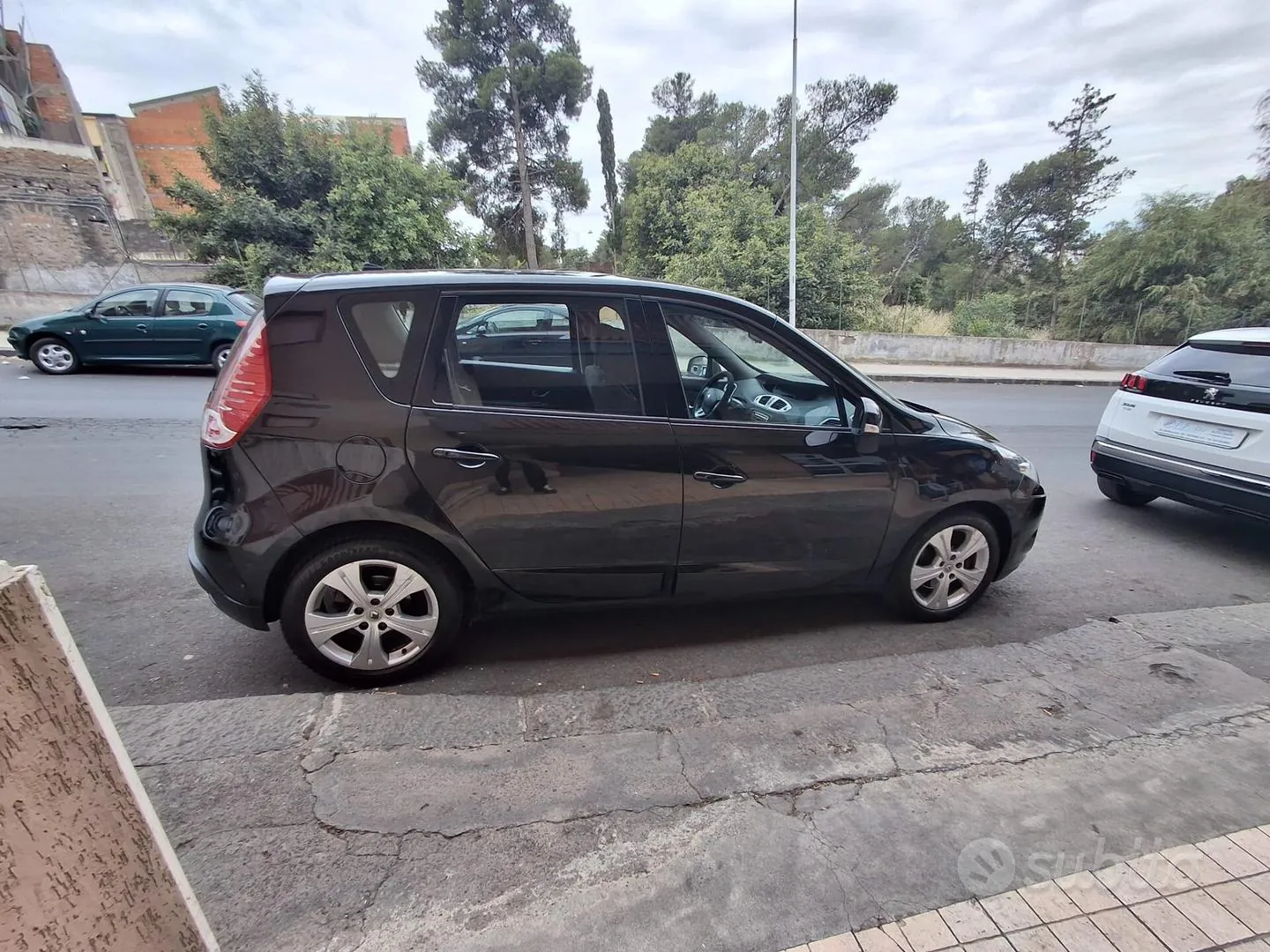 Renault Scenic 2009 photo 4