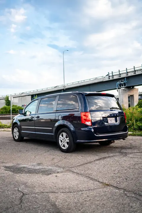 Dodge Grand Caravan 2016 photo 2