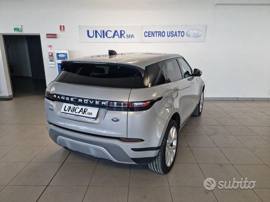 Land Rover Range Rover Evoque 2020 photo 2