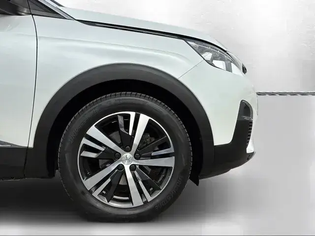 Peugeot 5008 2019 photo 3