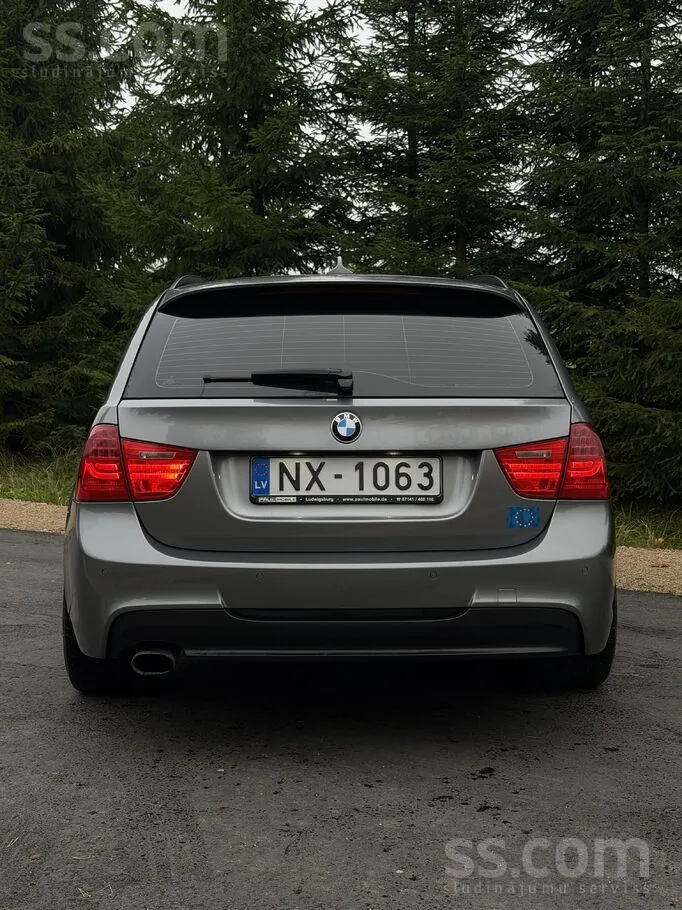 BMW 320 2012 photo 5