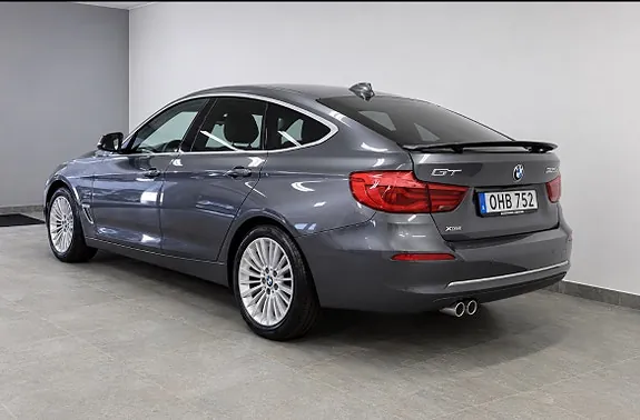 BMW 320D 2017 photo 2