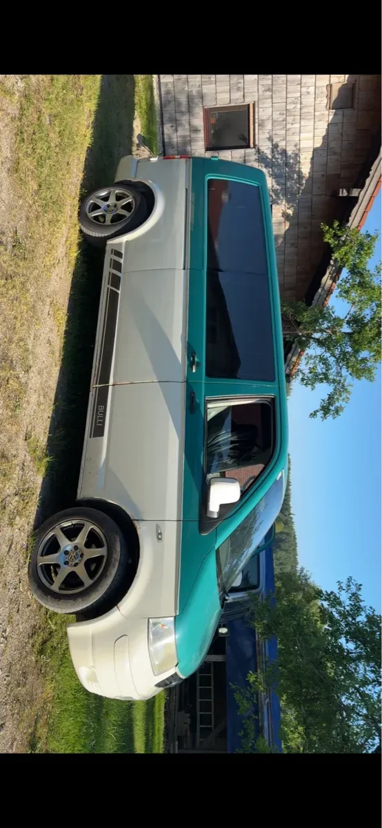 Volkswagen T5
