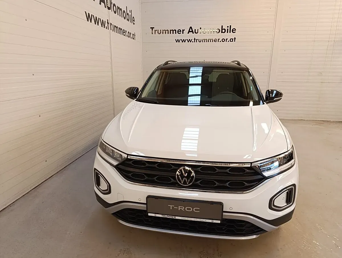 Volkswagen T-Roc 2025 photo 2
