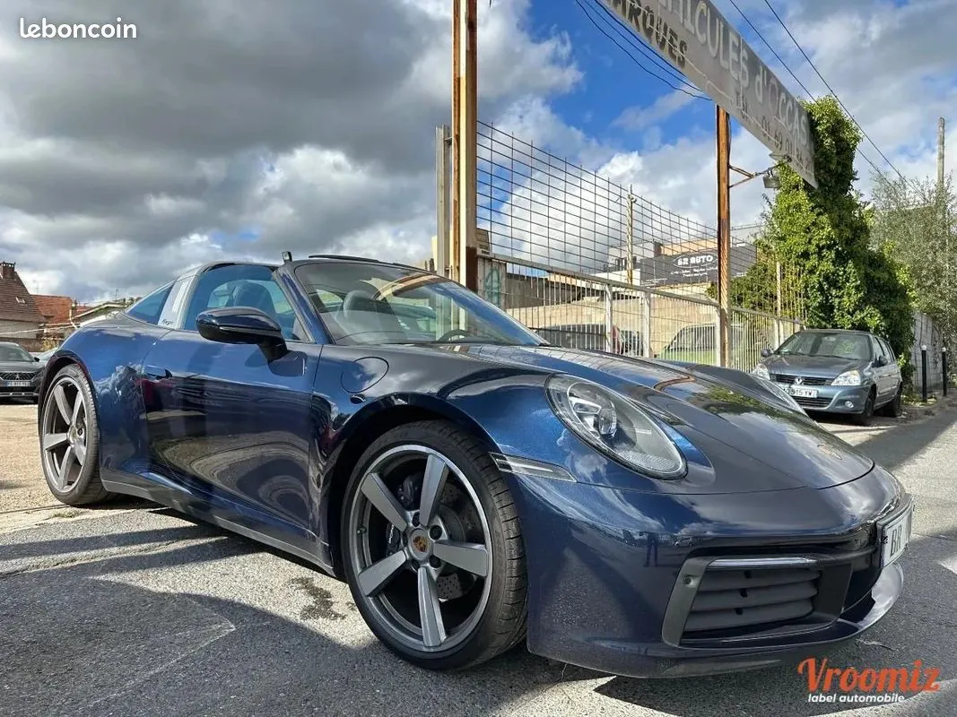Porsche 911 2020 photo 4