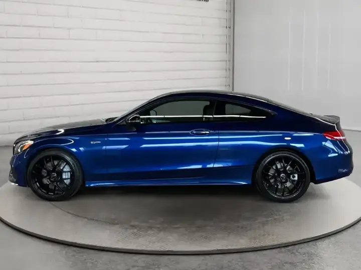 Mercedes-Benz C-Class 2018 photo 2