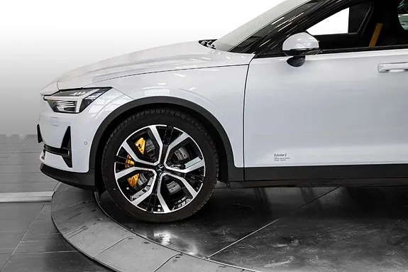 Polestar 2 2021 photo 4