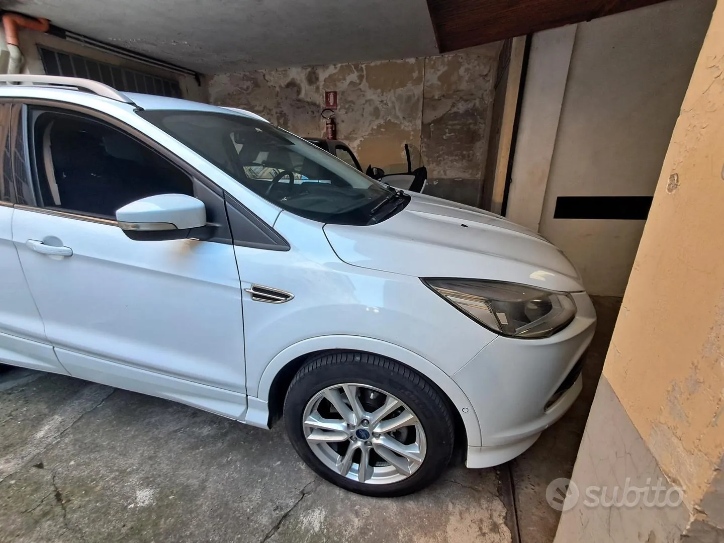 Ford Kuga 2014 photo 5