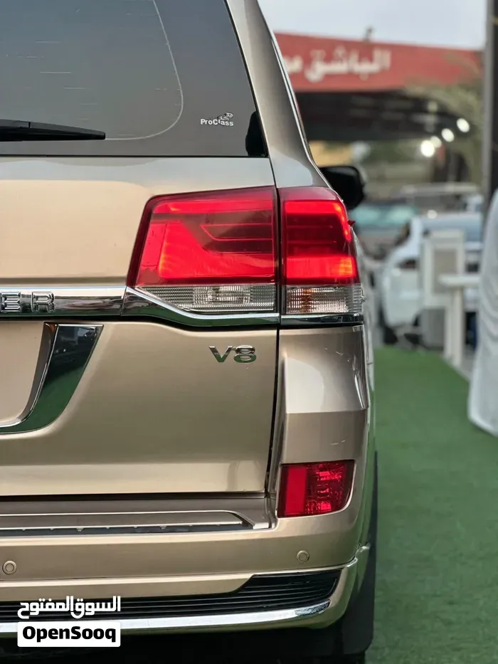 Toyota Land Cruiser 2015 photo 4