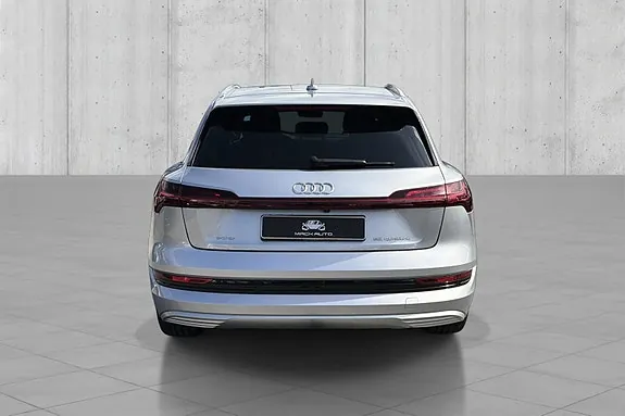 Audi E-Tron 2019 photo 5