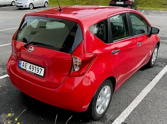 Nissan Note 2016 photo 5